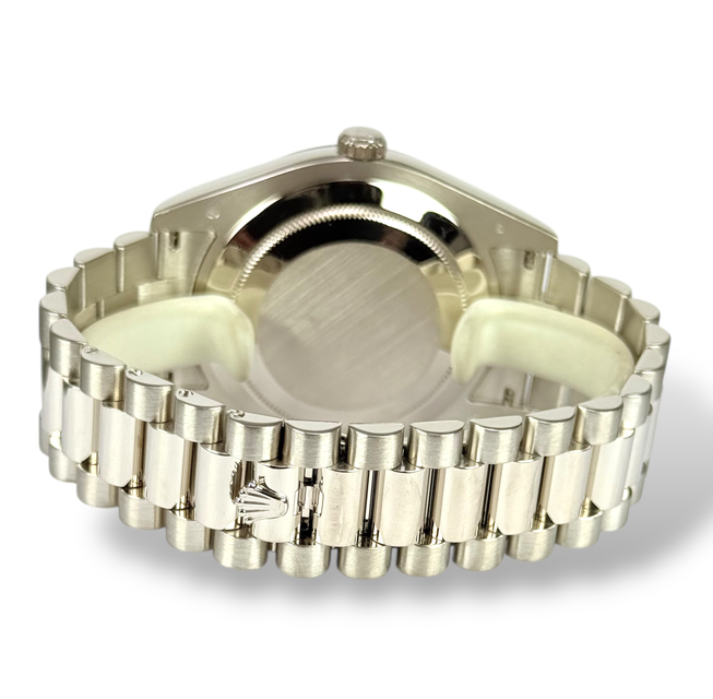 Rolex Day-Date II 218239 Image 4